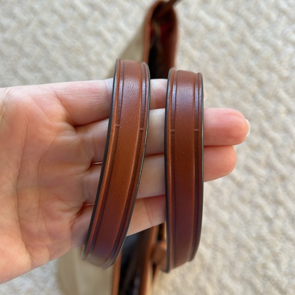 Dooney & Burke Wayfarer Tote - Picture 4 of 9